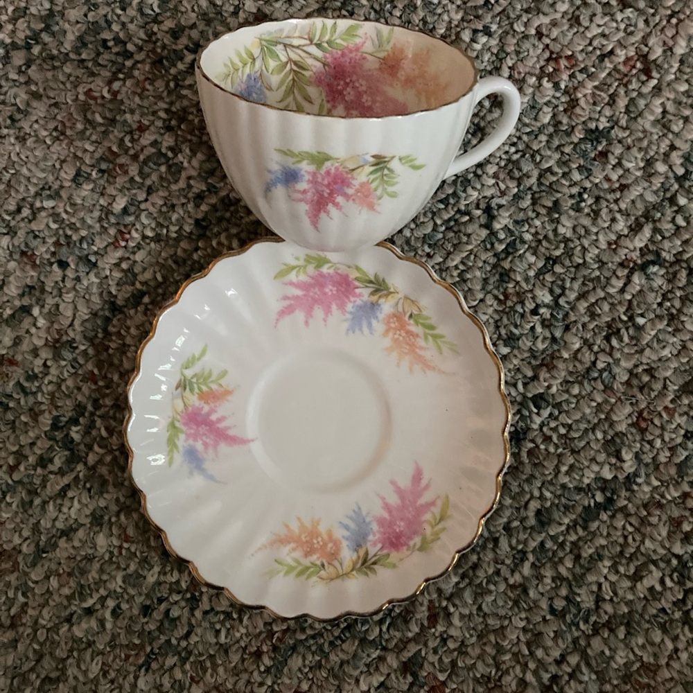 RADFORDS Bone China Tea Cup & Saucer England #8709 Pastel Floral Scalloped Edges